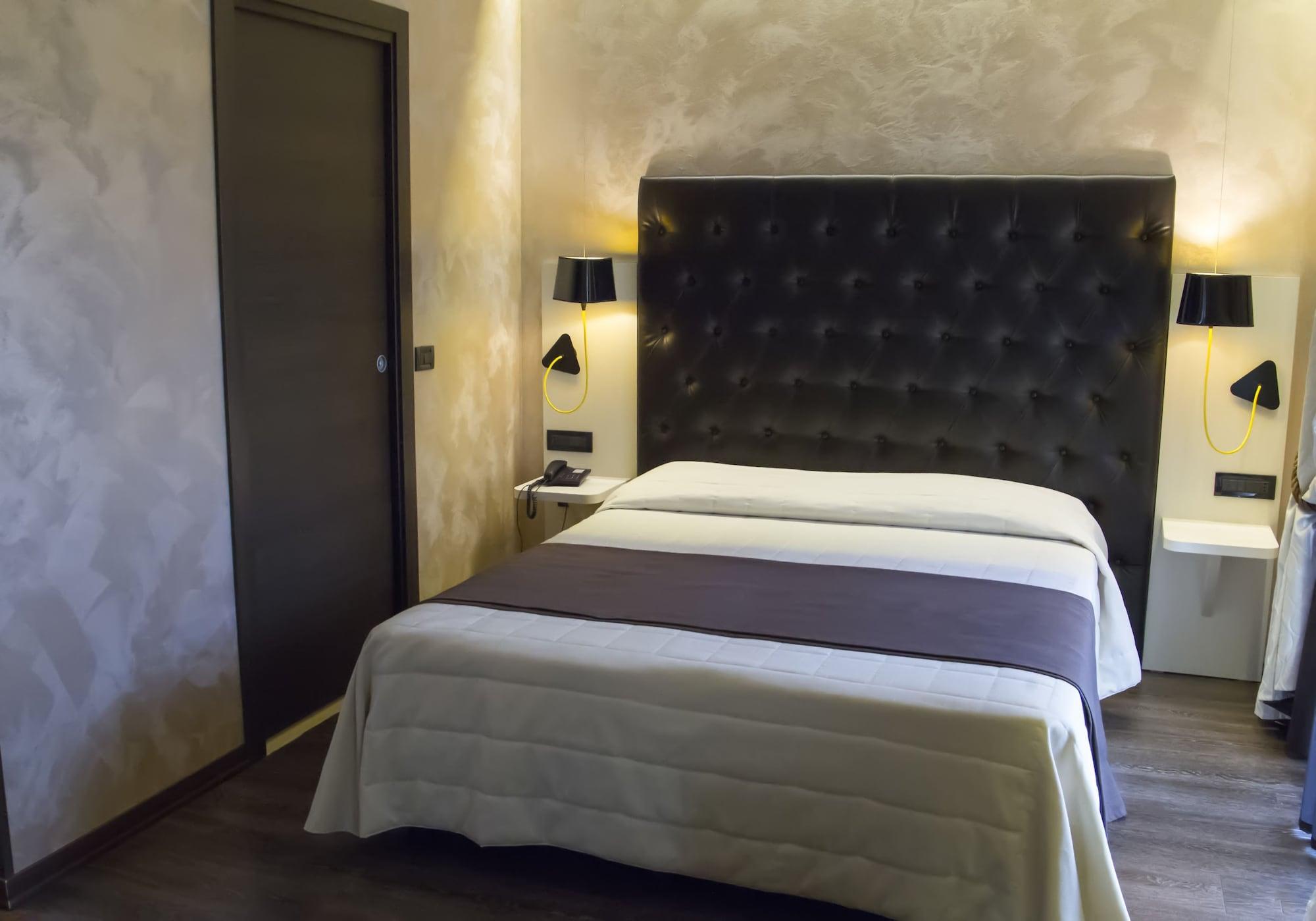 Hotel Continental トリノ エクステリア 写真