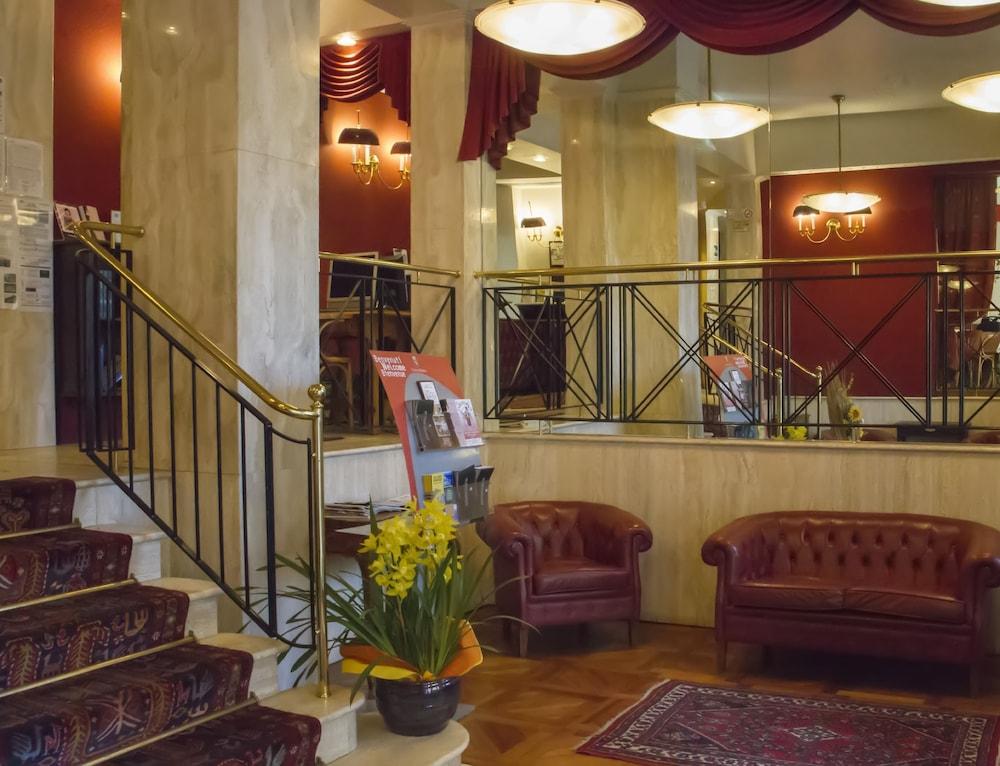 Hotel Continental トリノ エクステリア 写真
