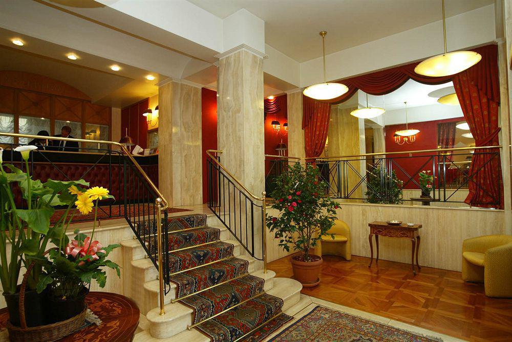 Hotel Continental トリノ インテリア 写真